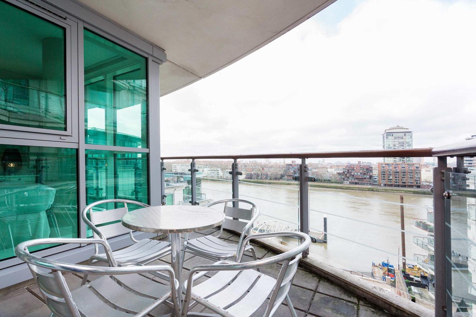 Veeve - River Views From Vauxhall Londen Buitenkant foto